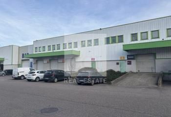 Local d'activités à louer Genas - Proche Rocade Est et A43