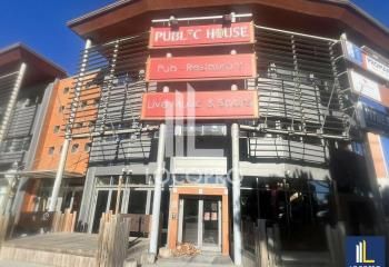 Location bureaux Fréjus - Rue de l'Intendance - Proche zone commerciale