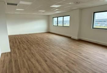 Location cellules d'activité Roissy-en-France - Entrée autoroute A1