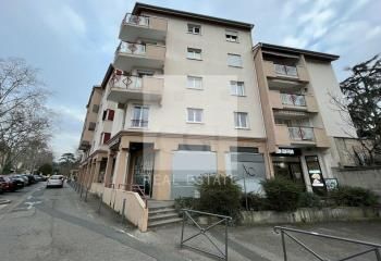 Local commercial à vendre Neuville-sur-Saône - Proche commerces