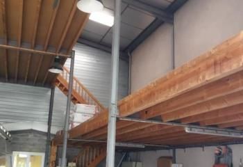 Vente entrepôt 300 m² Eysines - Accès rocade rapide