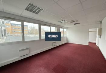 Location bureaux Lille - Proche métro et gare Lille Flandres