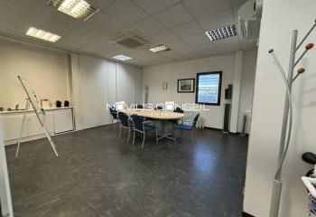 Local mixte à louer Montrabé - Proche A68 et TER