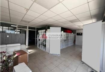 Local d'activité à vendre Bezouce - Accès RD6086