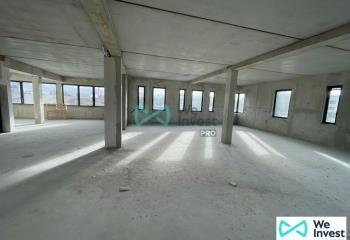 Location bureaux Tinqueux, proche autoroute, 19 parkings privatifs