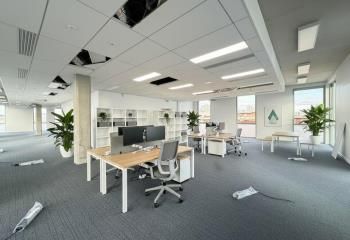 Location bureaux neufs Villeurbanne - Proche transports en commun