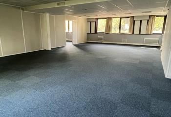 Location bureaux Labège Innopole - 35 places de parking