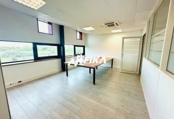 Location bureaux Mérignac - Proche rocade et transports