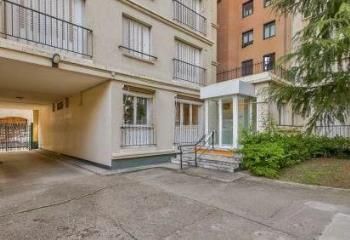 Location bureaux Paris 15 - Proche Beaugrenelle, métro Charles Michels