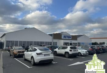 Local commercial à louer Carpiquet - Visibilité sur la 4 voies de Bayeux