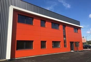 Local d'activité à louer Brignais - Ensemble immobilier récent