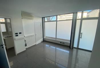 Local commercial à louer Chaussan - Proche transports