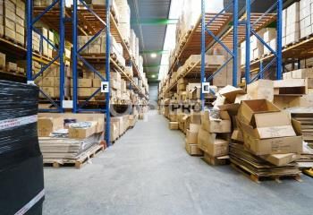 Local d'activité à louer Genas - Proche commerces et transports