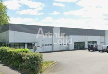 Local d'activité à louer Bruz - Proche stationnements publics