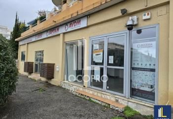 Local commercial à louer Cagnes-sur-Mer - Avenue de Nice