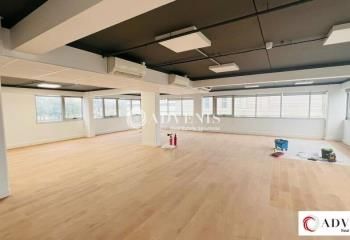 Location bureaux Bordeaux Mériadeck - Proche tram E et F