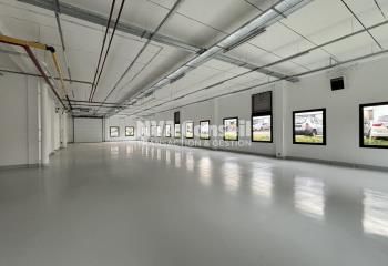 Location local d'activité Cergy - Proximité A15 et transports