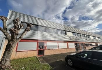 Local d'activité à louer Vaulx-en-Velin - Proximité Boulevard Urbain Est