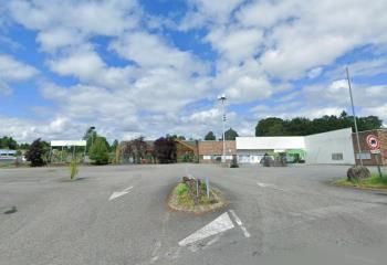 Location local commercial Ussel - 4417 m²