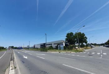 Local commercial à louer Bordeaux Nord - Sortie 4 Rocade