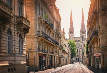 Local commercial à louer Bordeaux centre-ville - Tram B
