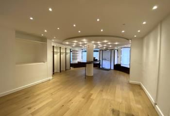 Local commercial à louer Chartres - Centre-ville, proche cathédrale