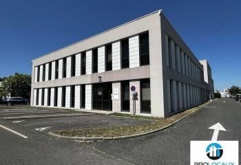 Location bureaux Compiègne - Proche autoroute A1 et bus gratuits