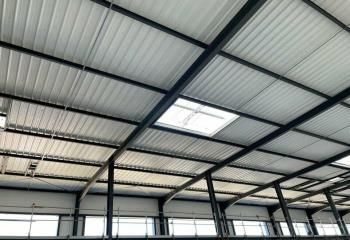 Location bureaux Vaulx-en-Velin - Proche gares, aéroports et autoroute