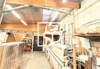 Vente local d'activité Châteaugay - Proche ZI Ladoux et autoroutes