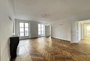 Location bureaux Paris 3 - Proche 5 lignes de métro