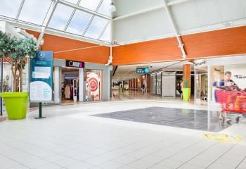 Local commercial à louer Saint-Cyr-sur-Loire - Galerie dynamique