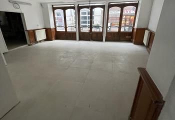 Local commercial à louer Rueil-Malmaison centre-ville - Proche Mairie