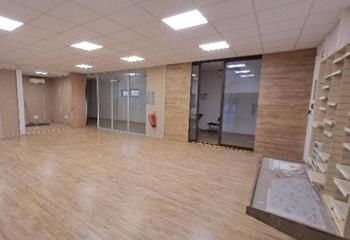 Local commercial à louer Avignon - La Cristole - Sans frais d'agence