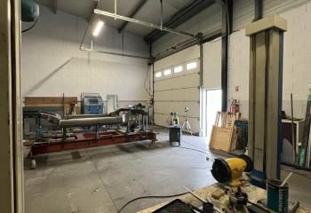 Location activité/entrepôt - 400 m²