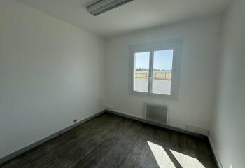 Local de stockage à louer Sainte-Maure-de-Touraine - Sortie A10