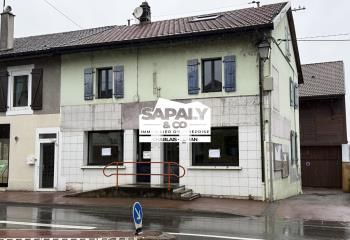 Local commercial à louer Douvaine centre-ville - Fort passage