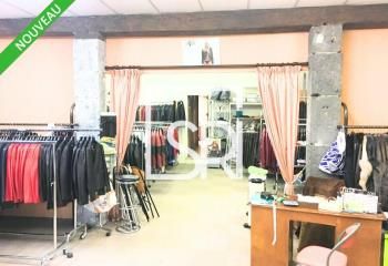 Location local commercial - 170 m²