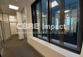 Location bureaux Reims - Centre-ville, transports et commerces