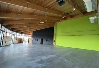 Local commercial à louer Saint-Cyr-sur-Loire - Axe A10