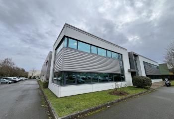 Location bureaux Guyancourt - Proche gare Saint-Quentin-en-Yvelines