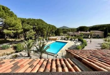 Hôtel-Restaurant 18 chambres à vendre Mourèze