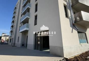 Local commercial neuf à louer Tours - Proche future ligne de tram