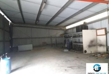 Location entrepôt Veurey-Voroize - Grand parking et sécurisé 24h/24