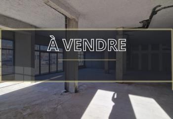 Local commercial à vendre Caen - Tramway devant l'immeuble