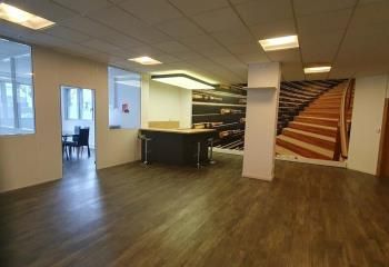 Location bureaux Moirans - Proche A41 et bus Chrono C1