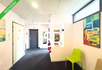 Location bureau Cournon-d'Auvergne - Proche A75, A71, A89 et gare SNCF