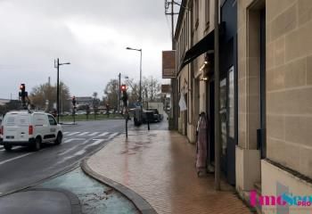 Location bureau Bordeaux - Place Mondésir - Proche transports