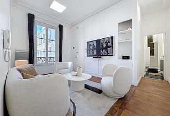 Location bureau Paris 8 - Proche Champs-Élysées et métro George V