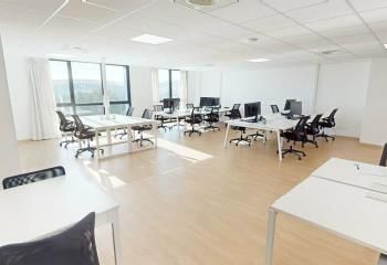 Bureaux à louer Nice La Plaine - Proche Stade Allianz Riviera, Tramway et Autoroute A8