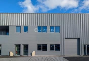 Cellule d'activité à vendre Miniac-Morvan - Proche D137 et halte SNCF